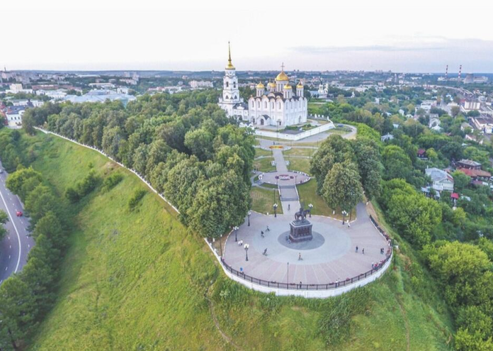 Князь Владимир и Святитель Федор, смотровая площадка